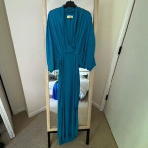 Elegant Teal Maxi Dress
